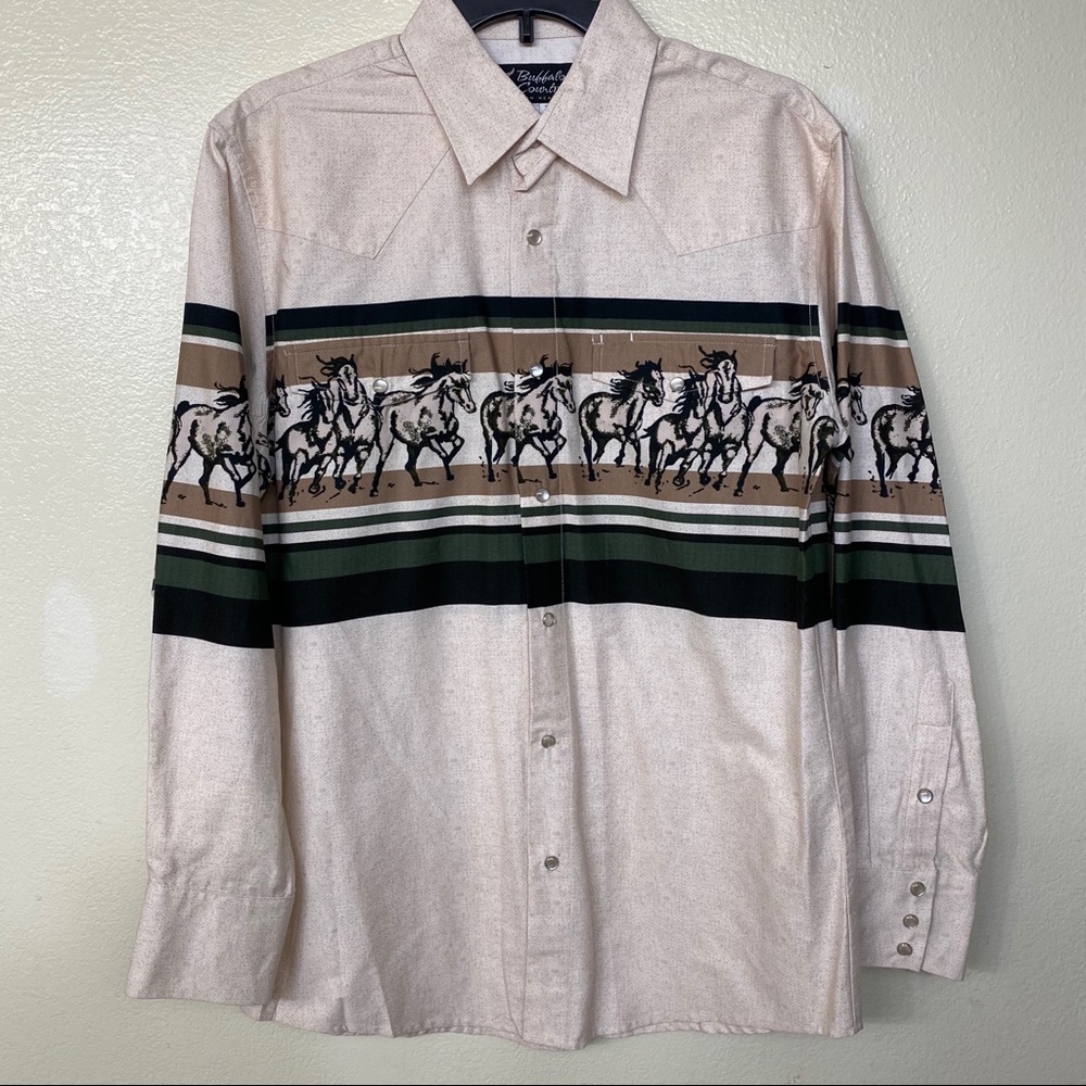 Buffalo country galloping horses western shirt.
